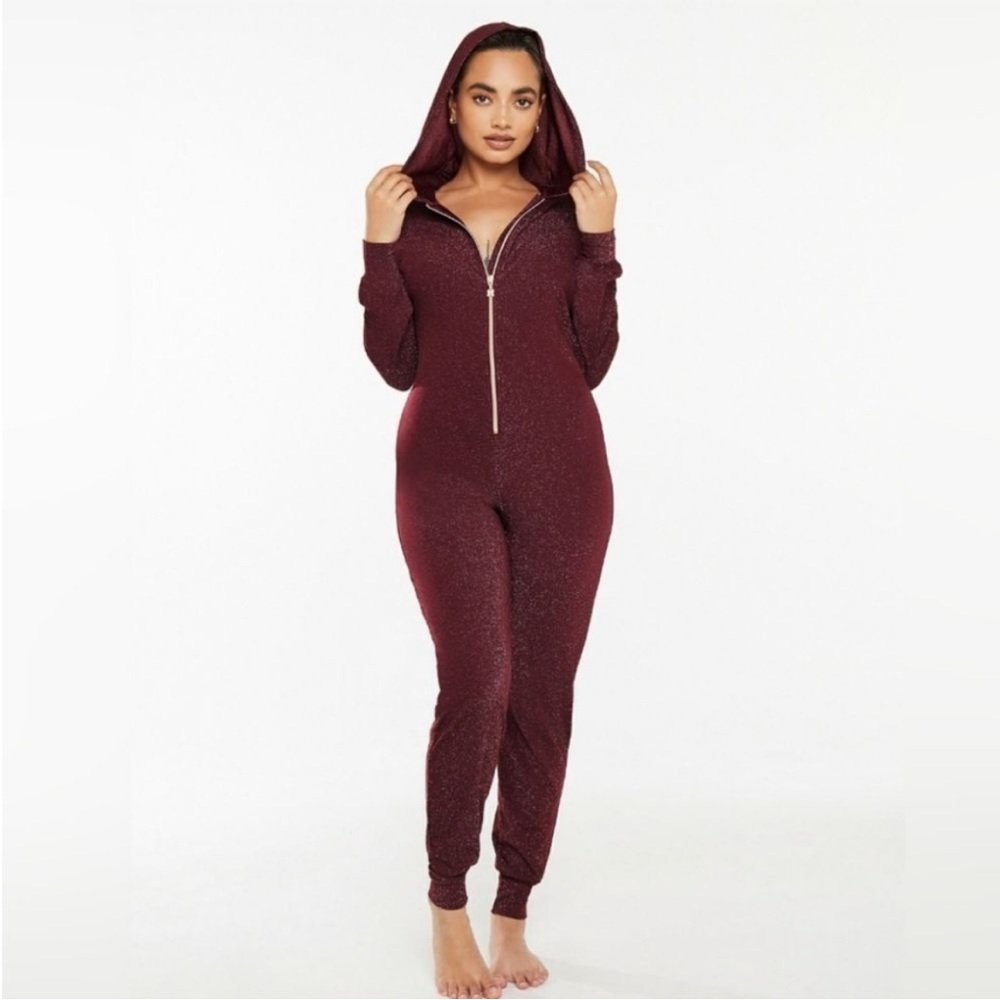 NWT SAVAGE X FENTY Burgundy Stretch Sleep & Shine Hooded Glitter Jumpsuit Sz S